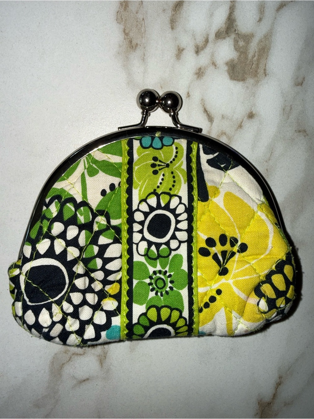 Vera Bradley Lime’s Up Double Kiss Lock Coin Purse Wallet EUC